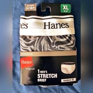 *NWT* Hanes Stretch Brief